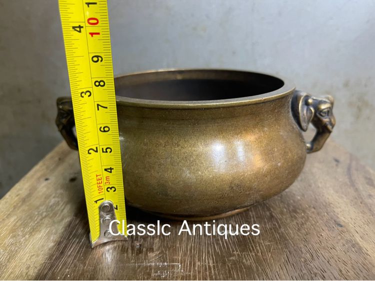 กระถาง หูช้างทองเหลืองสะสมA3 รูปที่ 12