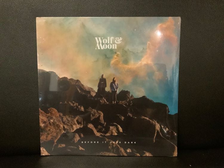 ขายแผ่นเสียงแผ่นซีลLP วงอินดี้ electronic folk duo Wolf and Moon  Before It Gets Dark  2019  SS sealed Vinyl ส่งฟรี  รูปที่ 1