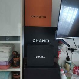 ขายเหมากล่อง​ Chanel​ 3ใบ​ แท้​ เล็ก​ กลาง​ ใหญ่​ 3000บ.