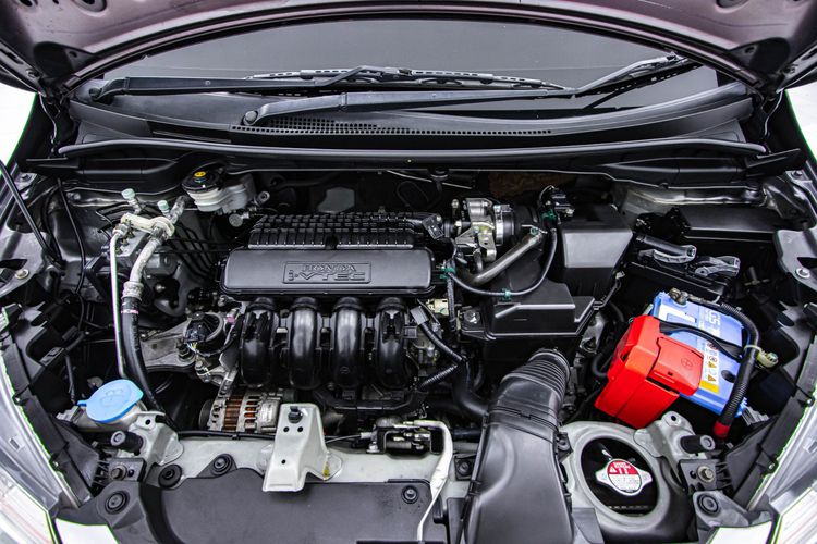 Honda Jazz 2018 1.5 RS i-VTEC Sedan เบนซิน เกียร์อัตโนมัติ เทา รูปที่ 4