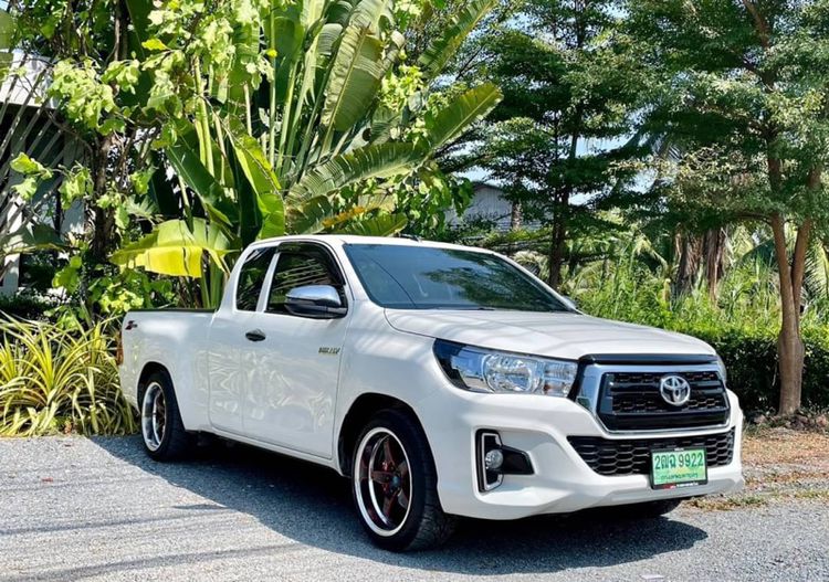 Toyota Hilux Revo 2019 2.4 J Plus Pickup ดีเซล ไม่ติดแก๊ส เกียร์ธรรมดา ขาว รูปที่ 2