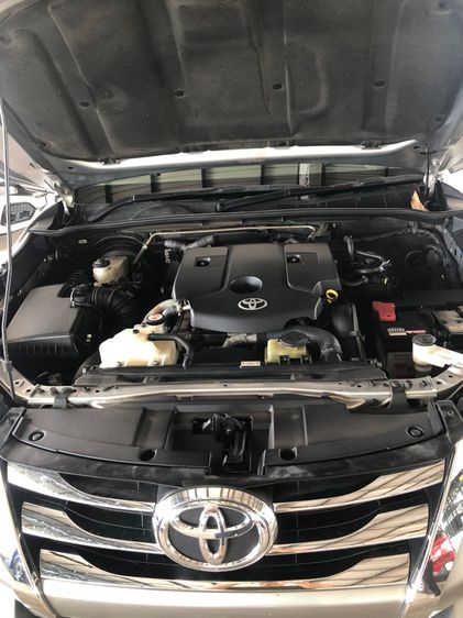 Toyota Fortuner 2019 2.4 G Utility-car ดีเซล บรอนซ์เงิน รูปที่ 2