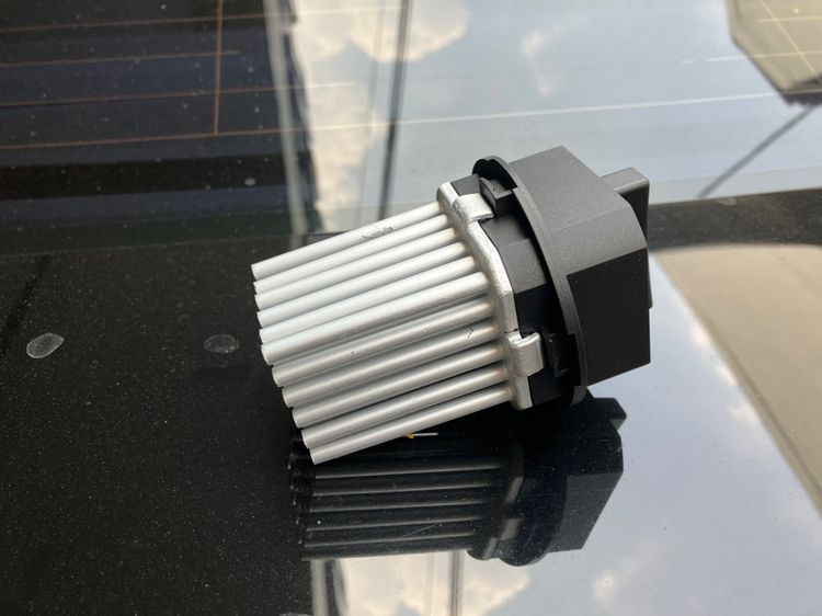 Resistor รีซิสแตน แอร์ Benz W204 W212 W207 ตัวควบคุมระดับพัดลมแอร์ 2048707710 C200 C230 E220CDi E220CDi E200 E250 รูปที่ 2