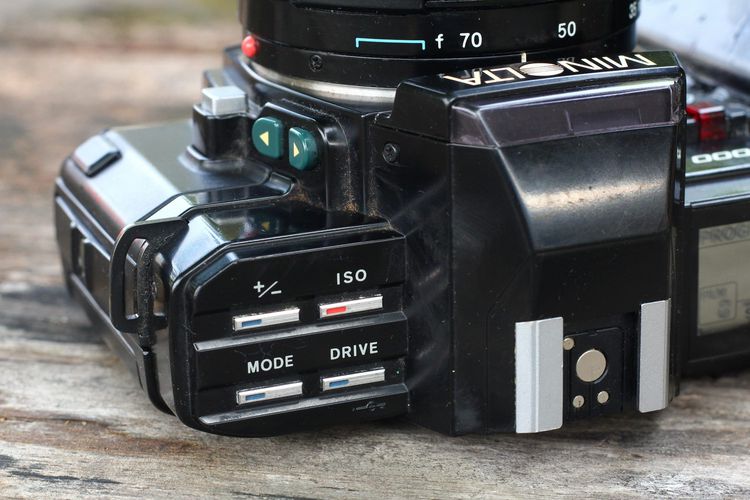 กล้องฟิล์ม MINOLTA SLR AF พร้อมเลนส์ 35-70 F4 ตลอดช่วง รูปที่ 11