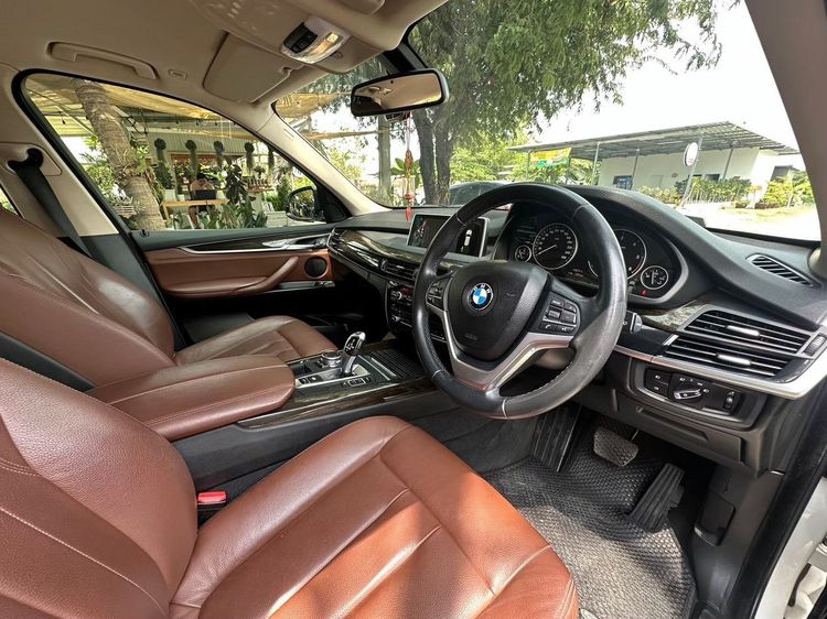 BMW X5 2015 2.0 sDrive25d Utility-car ดีเซล ไม่ติดแก๊ส เกียร์อัตโนมัติ ขาว
