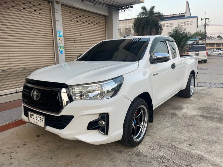 Toyota Hilux Revo 2019 2.4 E ดีเซล เกียร์ธรรมดา ขาว รูปที่ 4
