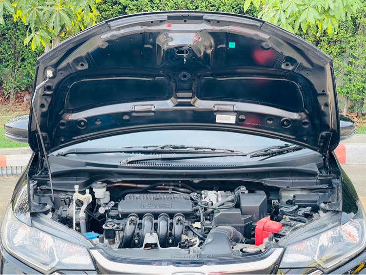 Honda Jazz 2018 1.5 V Plus i-VTEC Sedan เบนซิน ไม่ติดแก๊ส เกียร์อัตโนมัติ ดำ รูปที่ 4