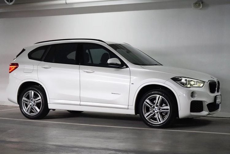 BMW X1 2017 2.0 sDrive18d M Sport Utility-car ดีเซล ไม่ติดแก๊ส เกียร์อัตโนมัติ ขาว