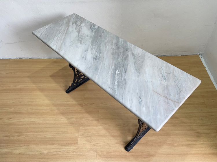🔥Antique table โต๊ะหินอ่อนสภาพใหม่มากแข็งแรงน่าใช้ขาเป็นเหล็กแข็ง หน้าโต๊ะไม่มีรอยแตก สภาพดีลายสวยด้วยค่ะ  รูปที่ 2