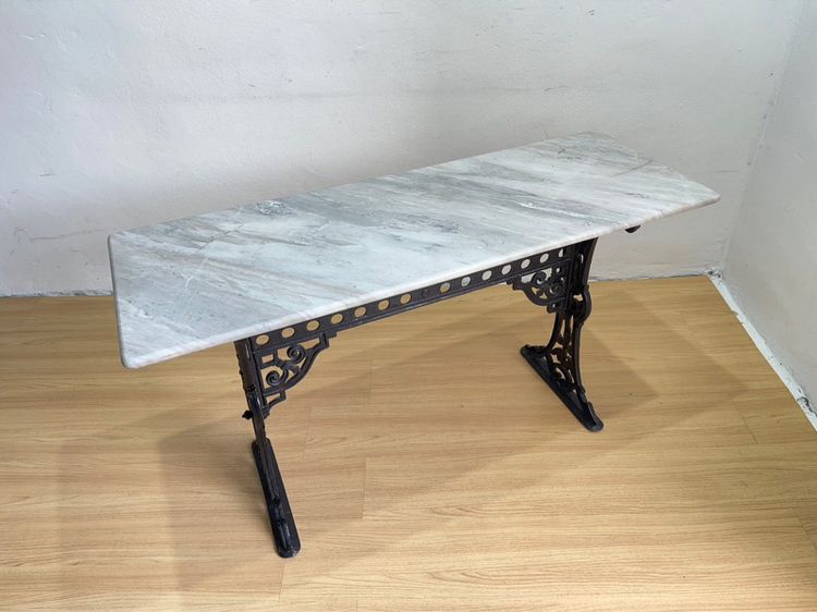 🔥Antique table โต๊ะหินอ่อนสภาพใหม่มากแข็งแรงน่าใช้ขาเป็นเหล็กแข็ง หน้าโต๊ะไม่มีรอยแตก สภาพดีลายสวยด้วยค่ะ  รูปที่ 9