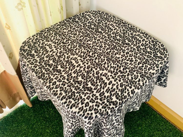 ผ้าปูโต๊ะ สีขาวกำมะหยี่ลายเสือ มือสองขายตามสภาพ สินค้าญี่ปุ่น-เกาหลีแท้  รูปที่ 10