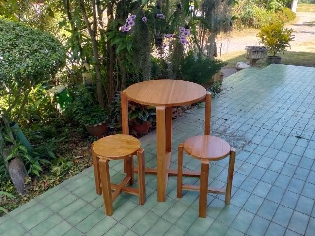 ขายชุดโต๊ะกาแฟพร้อมเก้าอี้4ตัวงานไม้สักเคลือบสีไม้ธรรมชาติ