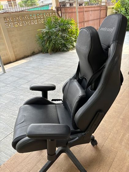 เก้าอี้นวม/เก้าอี้มีที่เท้าแขน หนัง ดำ เก้าอี้นั่งเล่นเกมคอมพิวเตอร์