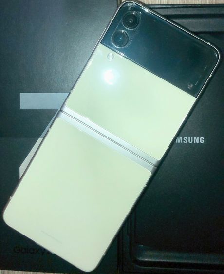 Samsung GalaxyZ Flip3 Ram8 รองรับ5G Snap888 เครื่องเร็วแรง สเปกอย่างสูง พร้อมใช้งาน ขายราคาถูก รูปที่ 4