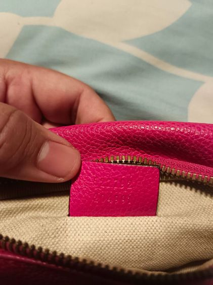 Gucci print small belt bag รูปที่ 9