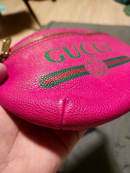 Gucci print small belt bag รูปที่ 10
