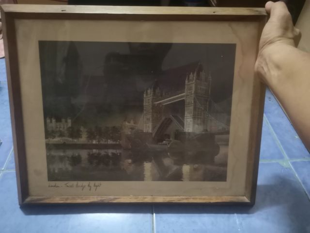 รูปภาพ​ AT TOWER BRIDGE OF LONDON 1987 รูปที่ 4