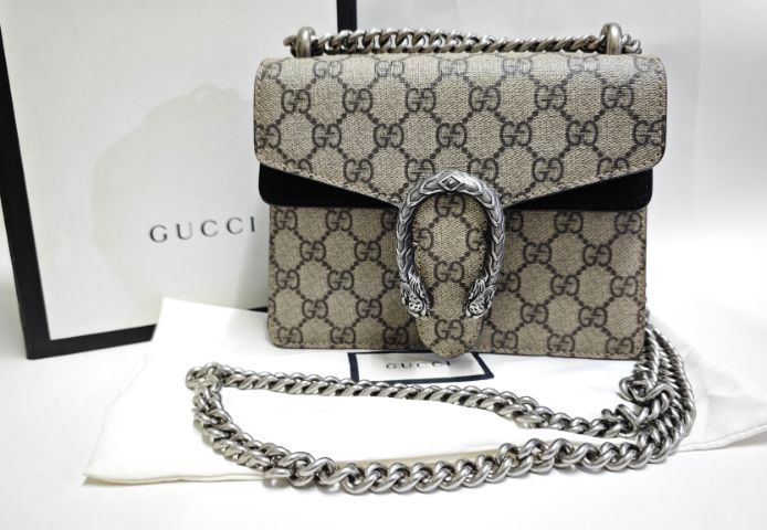 Gucci พีวีซี เงิน กระเป๋าแบรนด์เนมมือ2