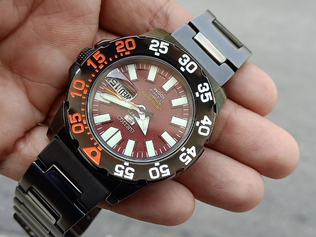 Seiko Mini Monster Burgundy SNZH49 Limited Edition  รูปที่ 9