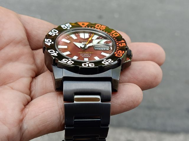 Seiko Mini Monster Burgundy SNZH49 Limited Edition  รูปที่ 2