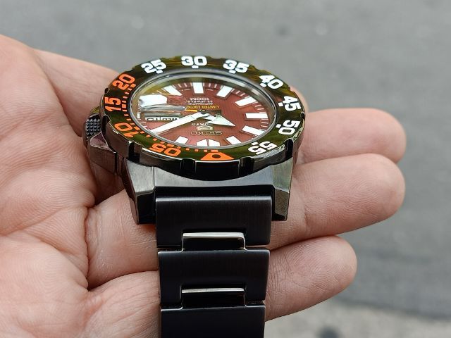 Seiko Mini Monster Burgundy SNZH49 Limited Edition  รูปที่ 4