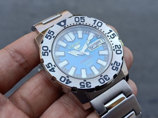 Seiko Mini Monster Blue Limited  รูปที่ 8