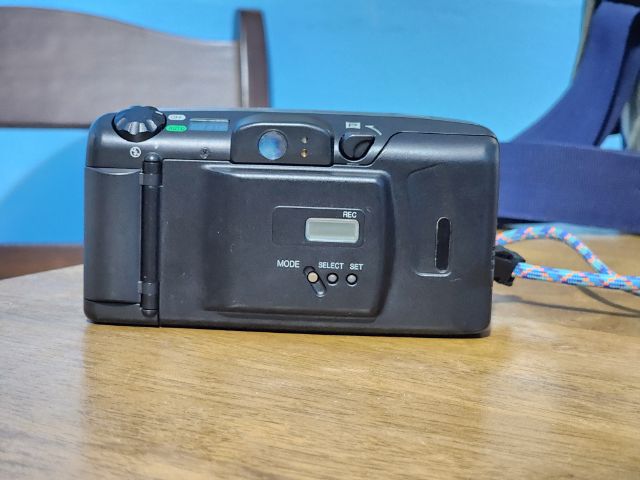 กล้องฟิล์ม Canon autoboy luna105  รูปที่ 4