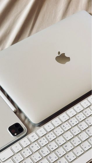 Apple Macbook Pro 13 Inch แมค โอเอส อื่นๆ อื่นๆ ไม่ใช่ Macbook 13 256 GB M1