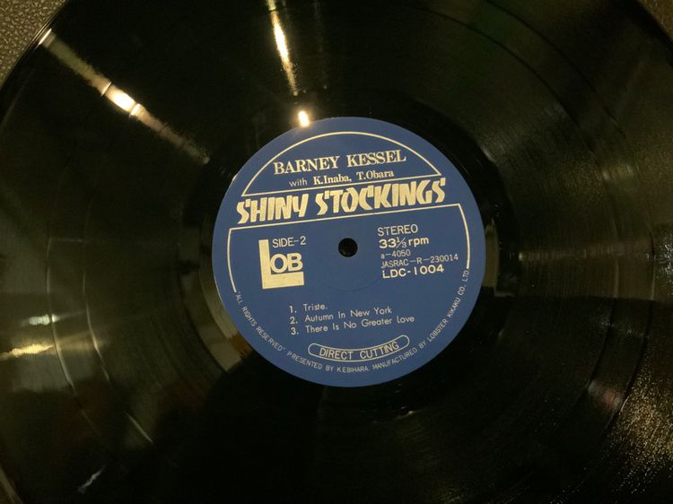 ขายแผ่นเสียงแจ๊สกีตาร์ตัวเทพ บันทึกเยี่ยมหายาก Barney Kessel  Shiny Stockings  LOB Lobster Kikaku 1977 Japan 🇯🇵 Jazz LP Vinyl ส่งฟรี รูปที่ 6