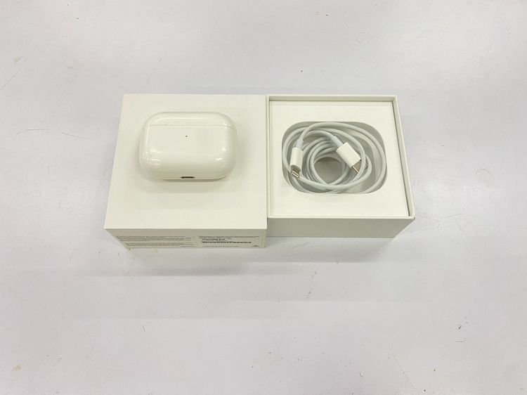 Apple airpod pro gen 1 พร้อมกล่อง เสียงดี ใช้งานได้ดี ราคาถูกใจ