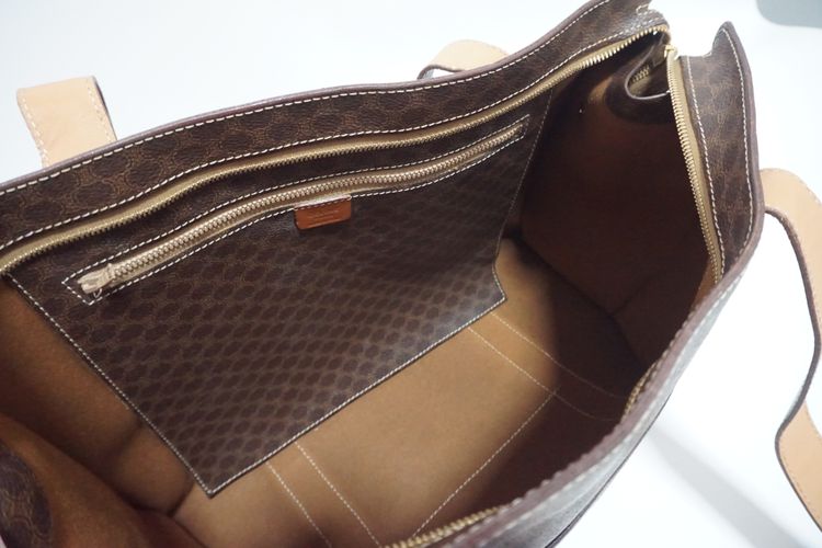 กระเป๋าซีลินสะพายขั้นไหล่   Vintage CELINE Macadam pattern shoulder bag  🎀 รับประกันงานแท้ รูปที่ 12