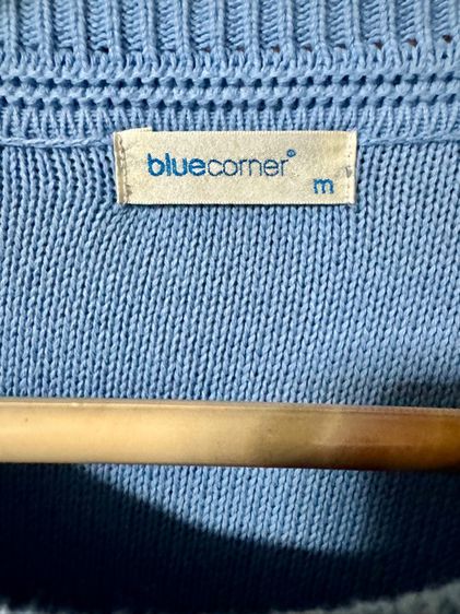 เสื้อยืด แบรนด์​  Blue Corner ของแท้  สีฟ้า ปักสวย ดีเทลเรียบแต่ดูดีมาก ทรงสวย จับแมทง่าย ใส่ได้ทุกโอกาส สภาพดีมาก size M รูปที่ 3