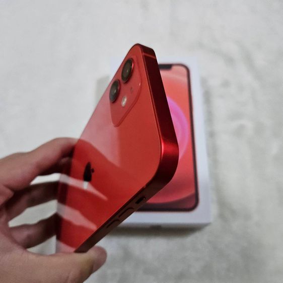 Apple iPhone 12 64GB Red รูปที่ 4