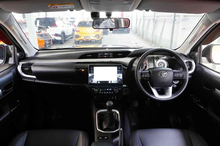 Toyota Hilux Revo 2020 Smart Cab 2.8 High 4WD Pickup ดีเซล เกียร์ธรรมดา ดำ รูปที่ 4
