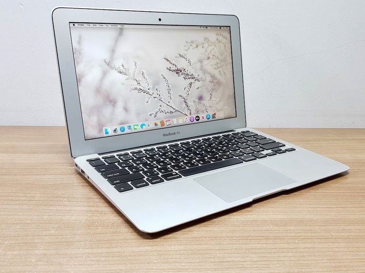 Apple Macbook Air แมค โอเอส 4 กิกะไบต์ อื่นๆ ไม่ใช่ MacbookAir (11-inch, 2012) i5 1.7Ghz SSD 128Gb Ram 4Gb ราคาเบาๆ น่าใช้งาน