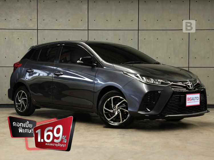 Toyota Yaris 2022 1.2 Sport Hatchback Sedan เบนซิน ไม่ติดแก๊ส เกียร์อัตโนมัติ เทา