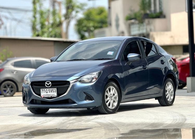 Mazda Mazda 2 2018 1.3 Skyactiv-G Sedan เบนซิน ไม่ติดแก๊ส เกียร์อัตโนมัติ เทา รูปที่ 3