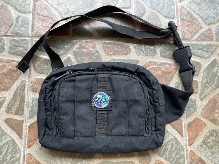 กระเป๋าคาดเอวของอเมริกา Waist bag Eagl Creek Made In Usa ความกว้าง7นิ้วสุง5.1นิ้วขาย450 รูปที่ 2