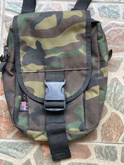 กระเป๋าสะพายข้างลายพรางทหารของอเมริกา Military Shoulder Bag BBC Camouflage Woodland Made In Usa รูปที่ 2