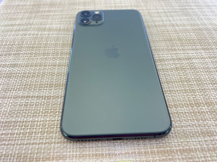 iPhone 11 Pro Max 64 สีเขียว รูปที่ 4
