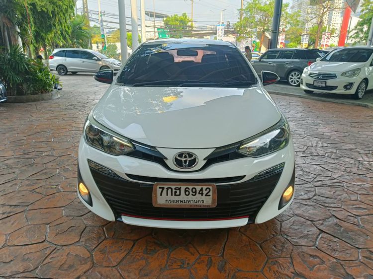Toyota Yaris ATIV 2018 1.2 S Sedan เบนซิน ไม่ติดแก๊ส เกียร์อัตโนมัติ ขาว รูปที่ 3