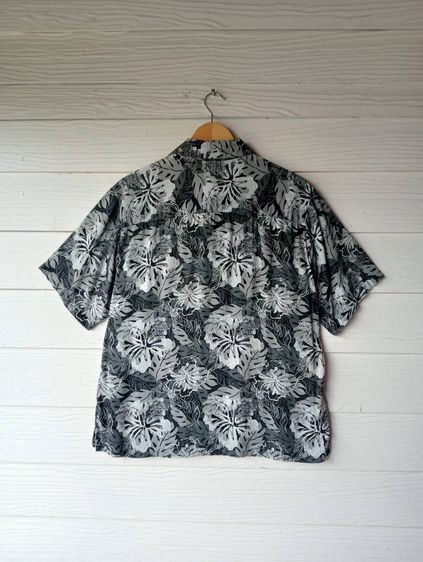 puritan  เสื้อฮาวายอเมริกาผ้าrayon สีดำเทา ลายดอกไม้และใบไม้ รูปที่ 3