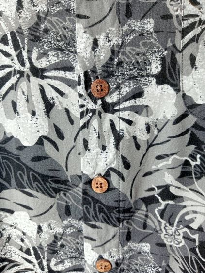 puritan  เสื้อฮาวายอเมริกาผ้าrayon สีดำเทา ลายดอกไม้และใบไม้ รูปที่ 6