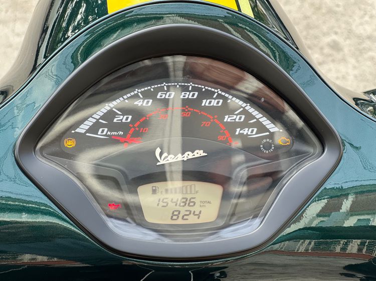 Vespa GTS300 hpe Racing sixties ปี22 รูปที่ 18