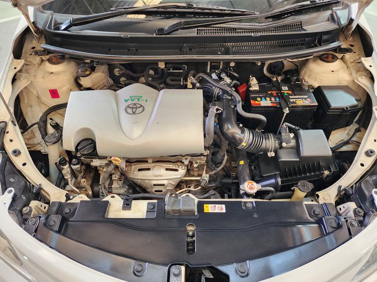 Toyota Vios 2018 1.5 E Sedan เบนซิน เกียร์อัตโนมัติ ขาว รูปที่ 3