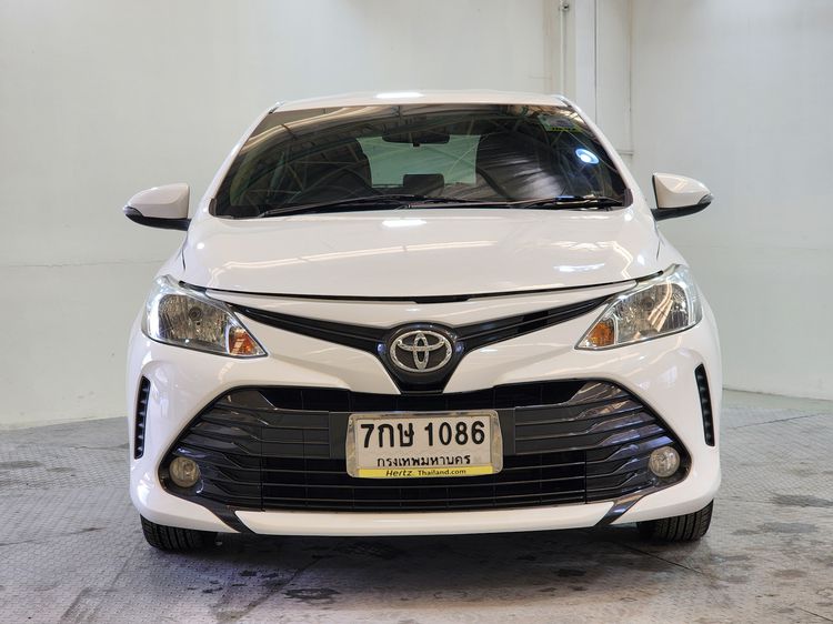 Toyota Vios 2018 1.5 E Sedan เบนซิน เกียร์อัตโนมัติ ขาว รูปที่ 2