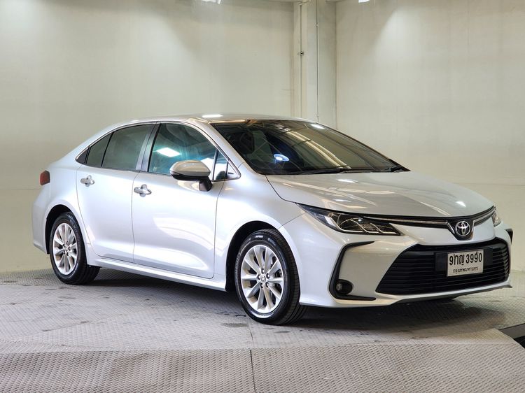 Toyota Altis 2019 1.6 G Sedan เบนซิน เกียร์อัตโนมัติ บรอนซ์เงิน