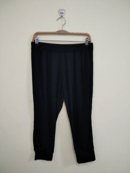 กางเกงยาว Uniqlo ดำ เอวยางยืด ของแท้  รอบเอว 29 -31 ยาว 36  สภาพดีไม่มีขาด