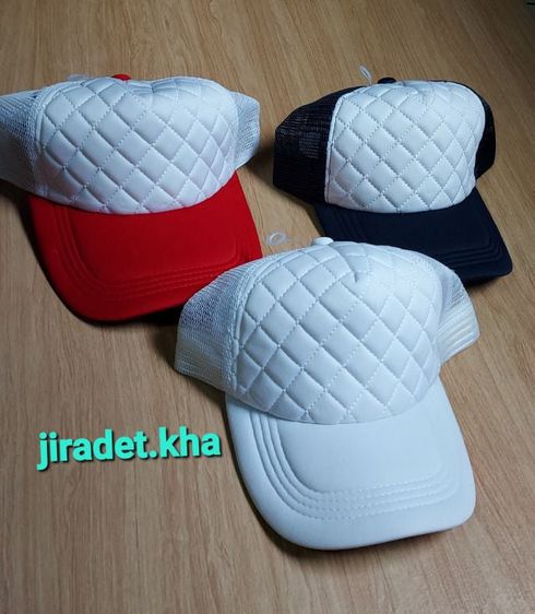 หมวกแก๊ปแบบเรียบ มีสินค้า สีขาว สีแดง สีน้ำเงิน เป็นสินค้าใหม่ เนื้อผ้าคุณภาพดี ระบายอากาศได้ดี ด้านหลังมีตัวเลื่อนปรับระดับได้ (ของใหม่) รูปที่ 8