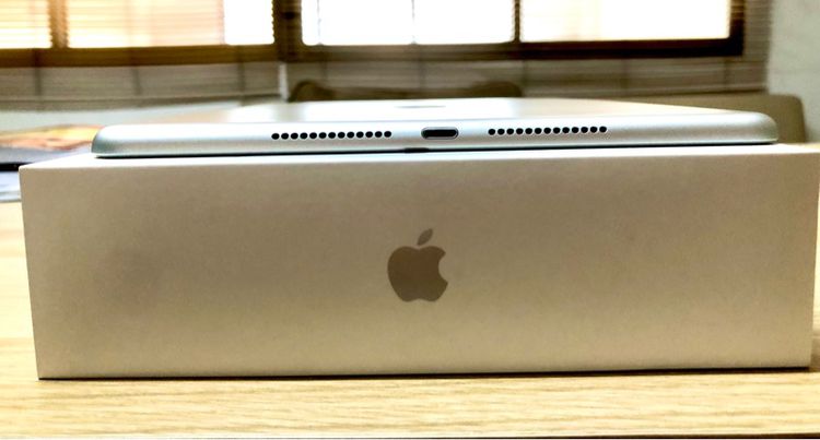 ขาย iPad 9 WiFi 64 GB สี Silver คู่กับ Apple Pencil รูปที่ 6